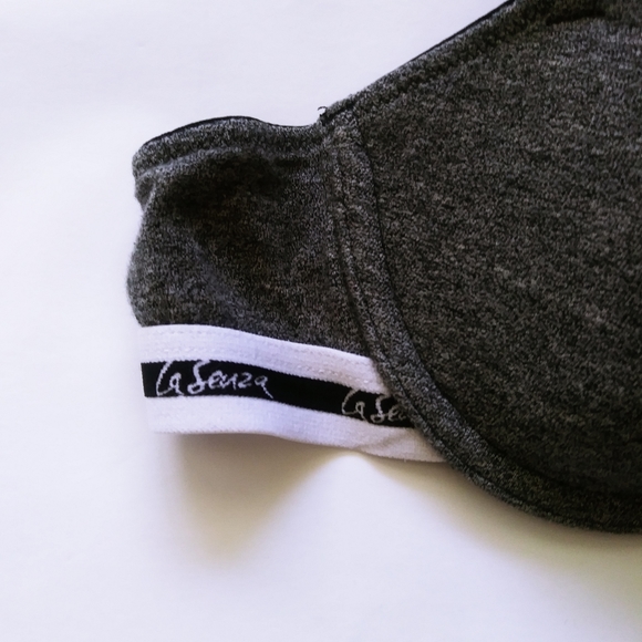 La Senza Gray, Black and White Bra 34A - Picture 3 of 14